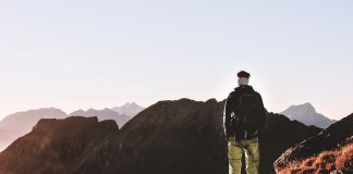 A felfedezés új ritmusa: Amikor a csend válik a legnagyobb luxussá